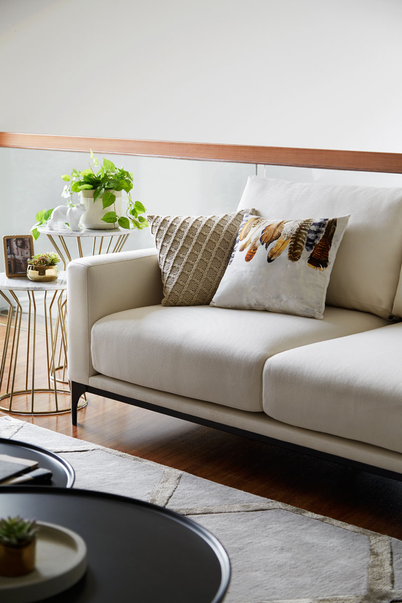 EUGENE Sofa