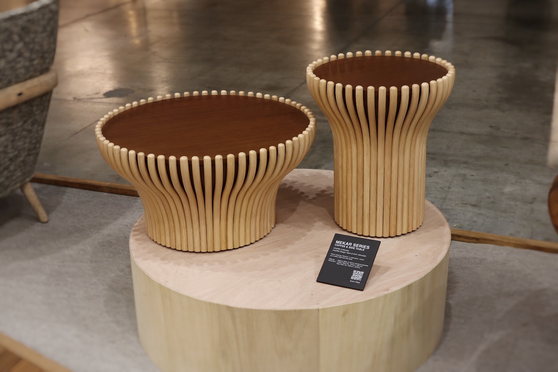 Salone Del Mobile MEKAR Table