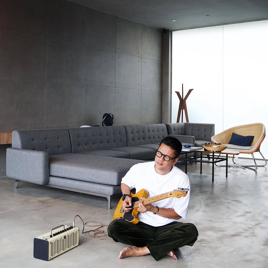 LEYYE Lounge Chair Arief Muhammad