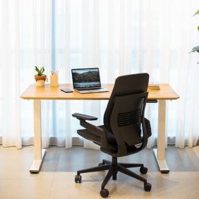 FLEX ADJUSTABLE DESK WITH GESTURE PACKAGE A