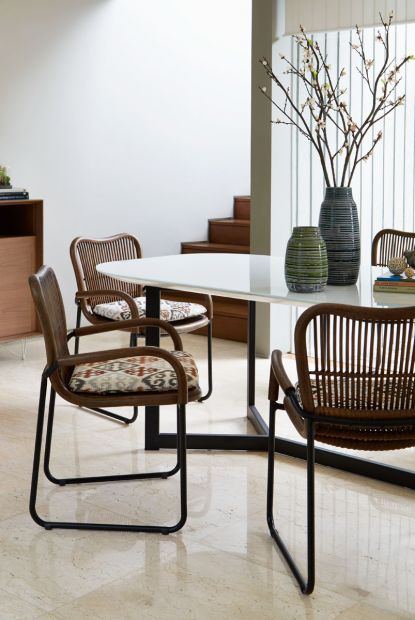 SCARLETT DINING TABLE 4S GLASS