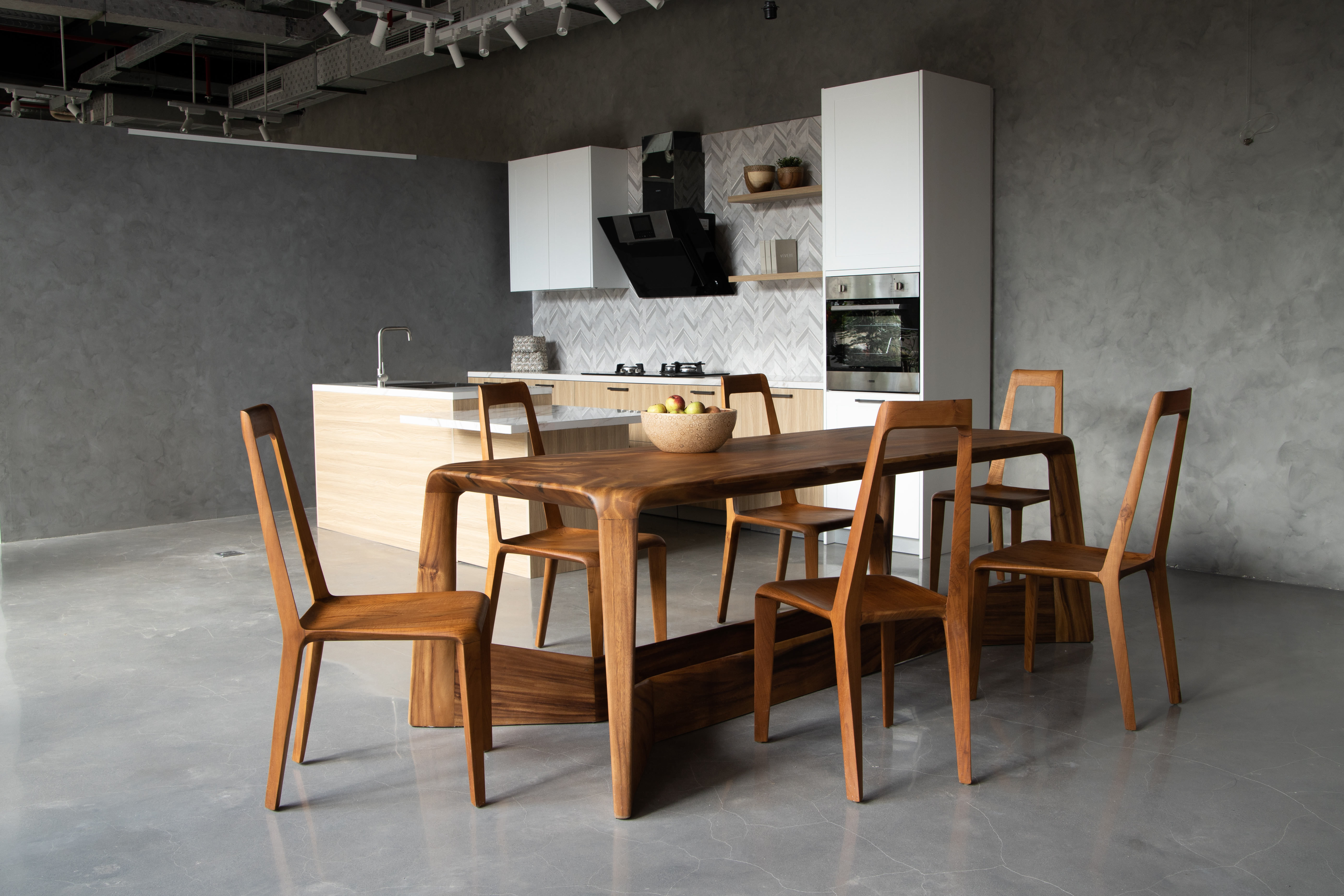 UNFOLD: CASAKA PIGURA Chair by Edo Santoso